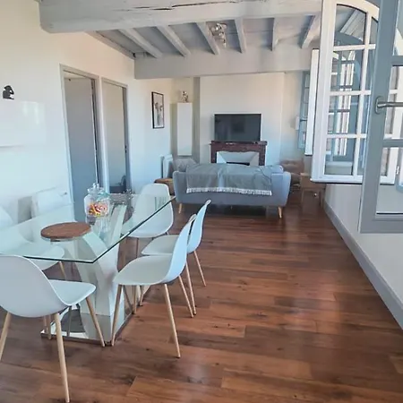Au Balcon De Sainte-cecile