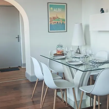 Au Balcon De Sainte-cecile * 알비