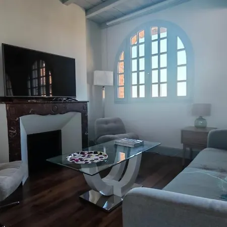 Au Balcon De Sainte-cecile Apartman *