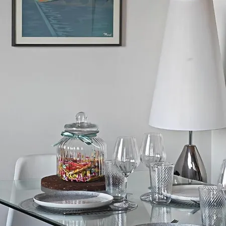 Au Balcon De Sainte-cecile Apartman *